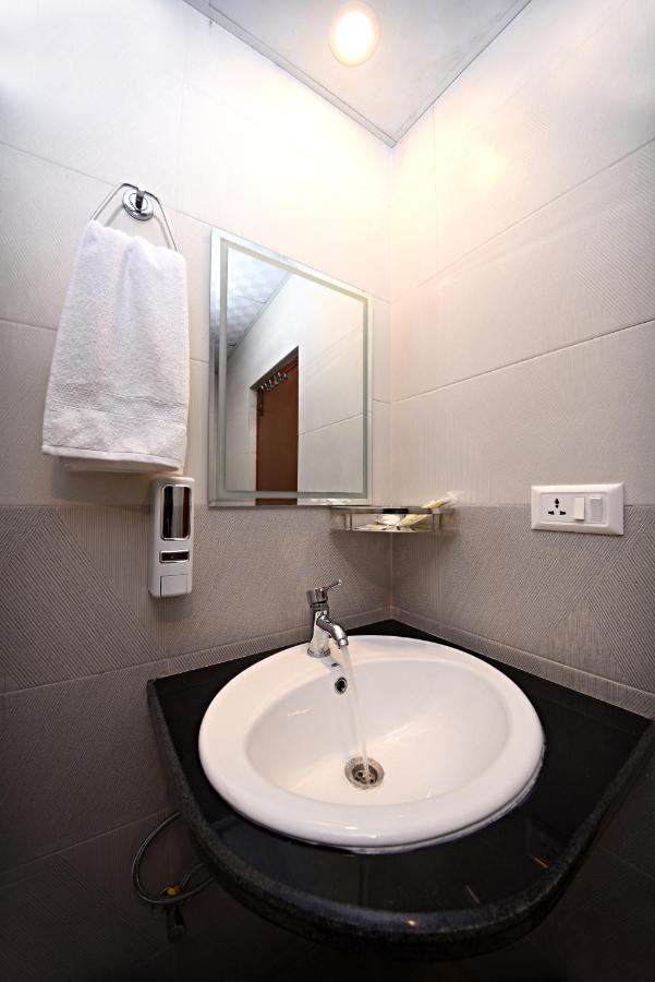 Hotel Simal 카트만두 외부 사진